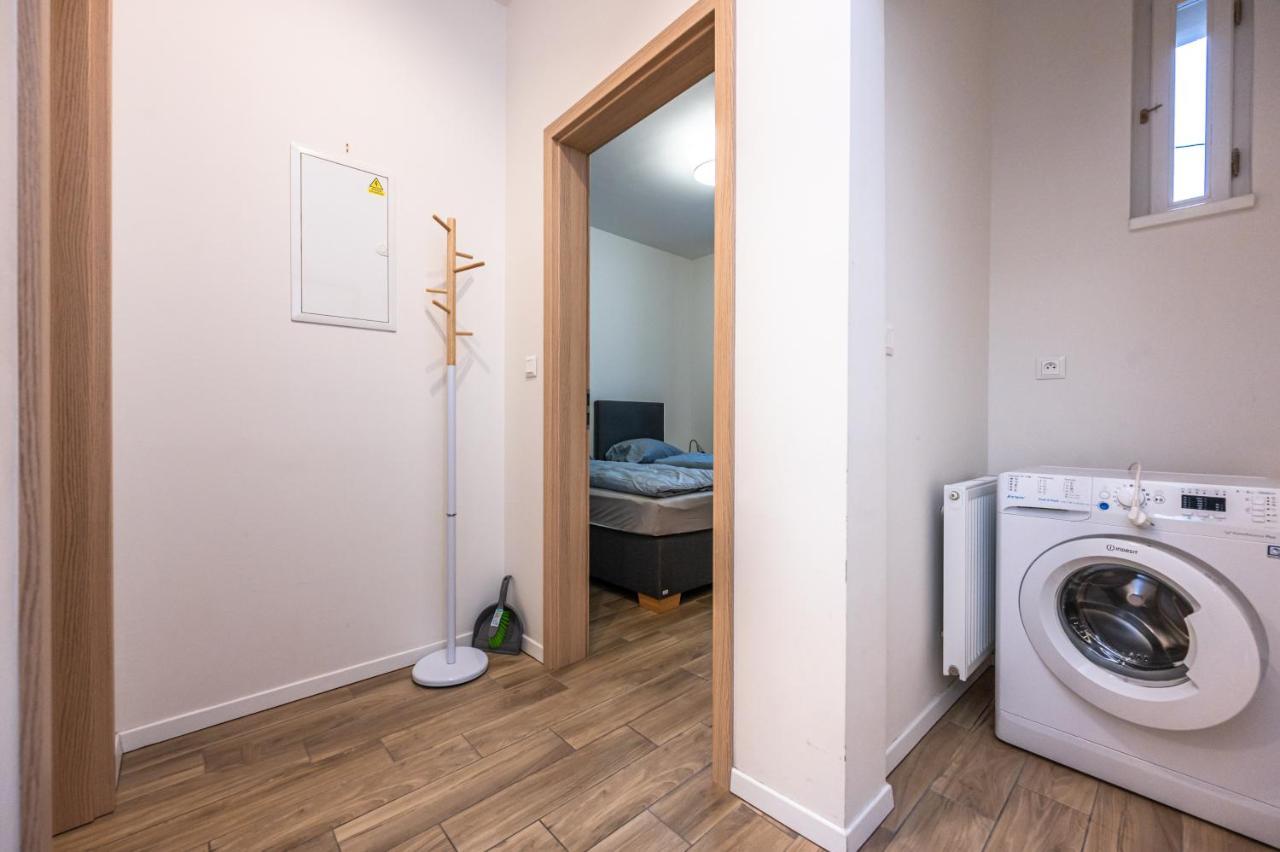 Folimanka Apartments プラハ エクステリア 写真
